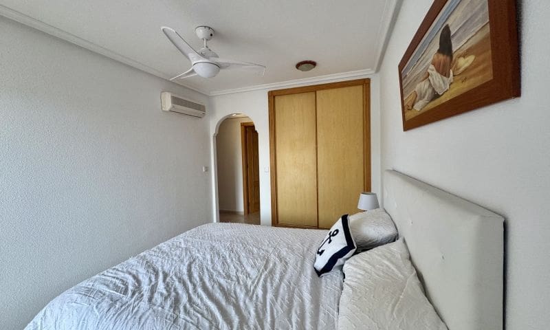 3 chambre Appartement à vendre à Playa Flamenca avec piscine - 259 995 € (Ref: 8980270)