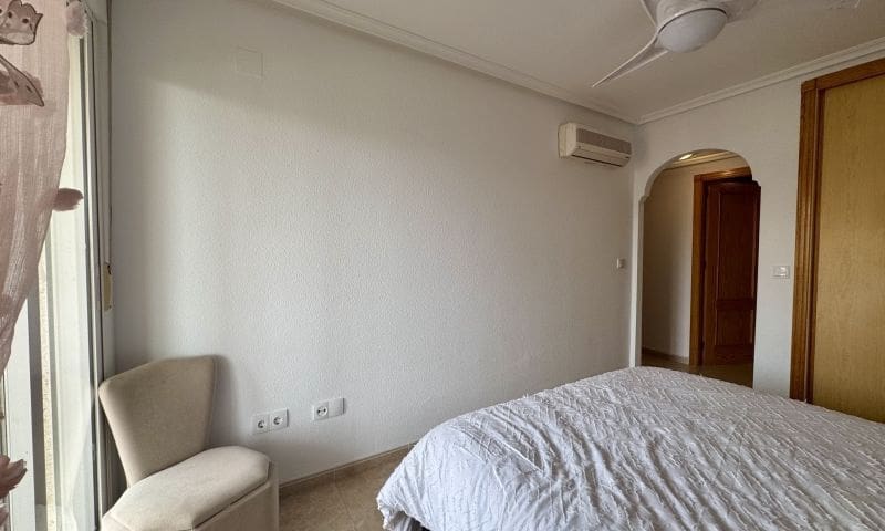 3 chambre Appartement à vendre à Playa Flamenca avec piscine - 259 995 € (Ref: 8980270)