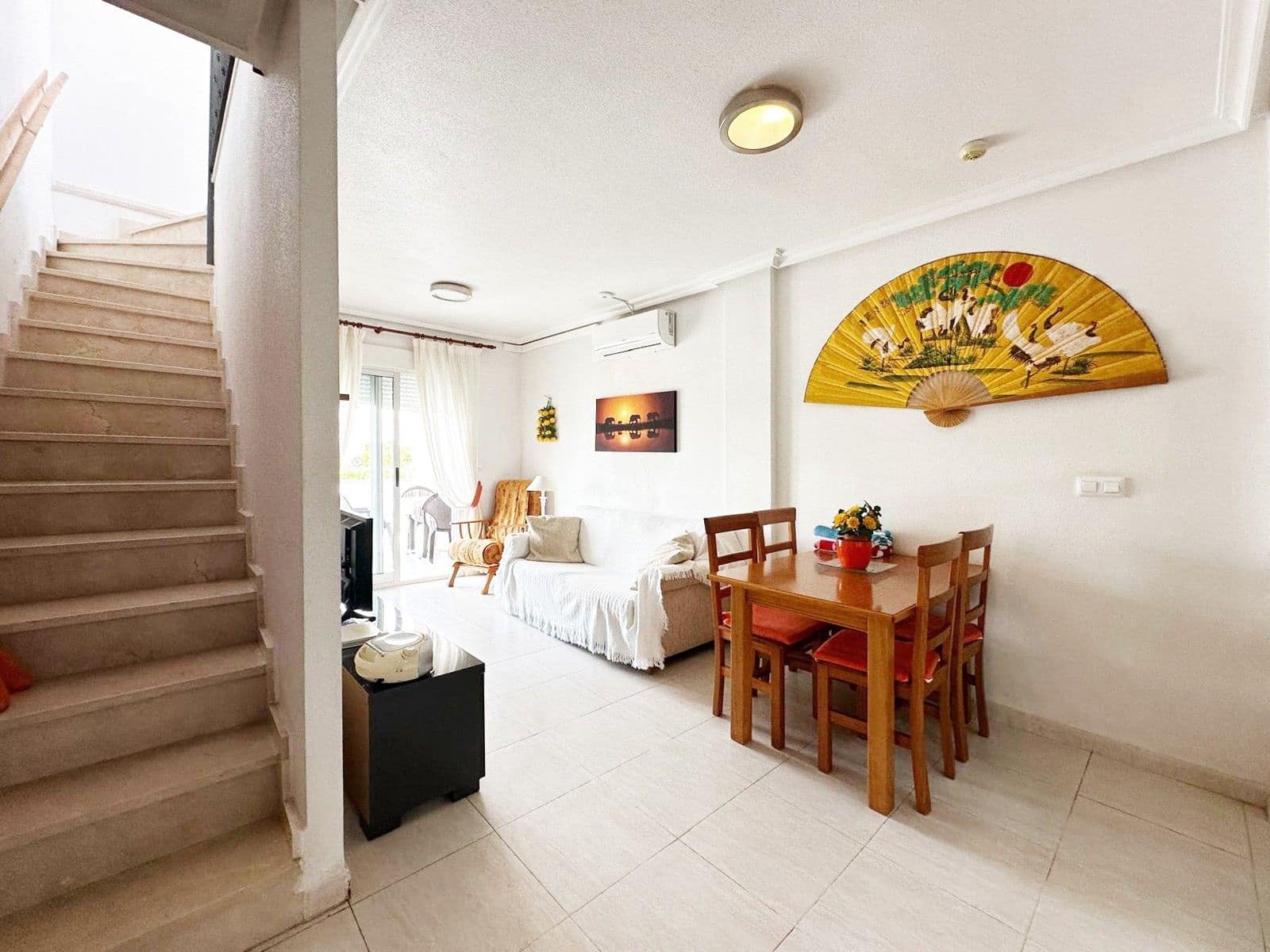 2 soverom Penthouse til salgs i Cabo Roig med svømmebasseng garasje - € 175 000 (Ref: 8986201)