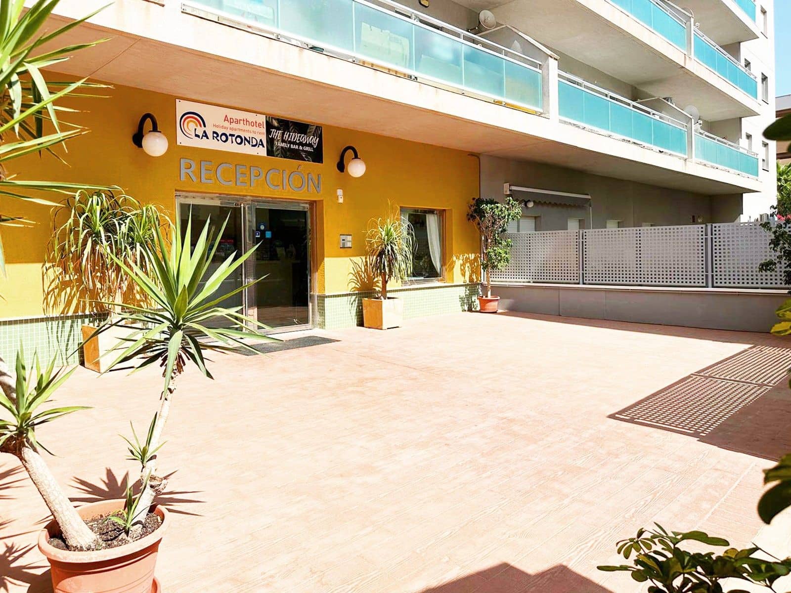 2 soverom Penthouse til salgs i Cabo Roig med svømmebasseng garasje - € 175 000 (Ref: 8986201)