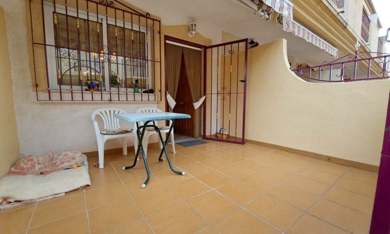 3 camera da letto Appartamento in vendita in Playa Flamenca con piscina - 185.000 € (Rif: 9005350)