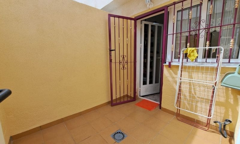 3 camera da letto Appartamento in vendita in Playa Flamenca con piscina - 185.000 € (Rif: 9005350)