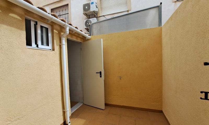 3 camera da letto Appartamento in vendita in Playa Flamenca con piscina - 185.000 € (Rif: 9005350)