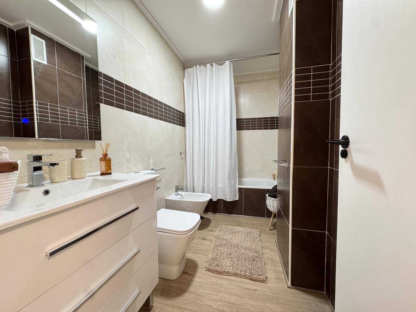 3 soverom Leilighet til salgs i Torrevieja - € 265 000 (Ref: 9009048)