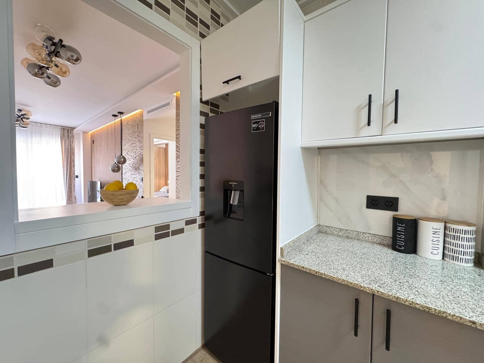 3 soverom Leilighet til salgs i Torrevieja - € 265 000 (Ref: 9009048)