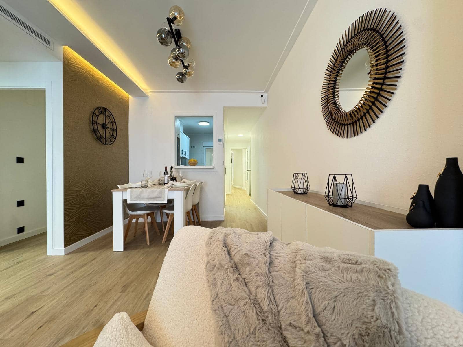 3 soverom Leilighet til salgs i Torrevieja - € 265 000 (Ref: 9009048)