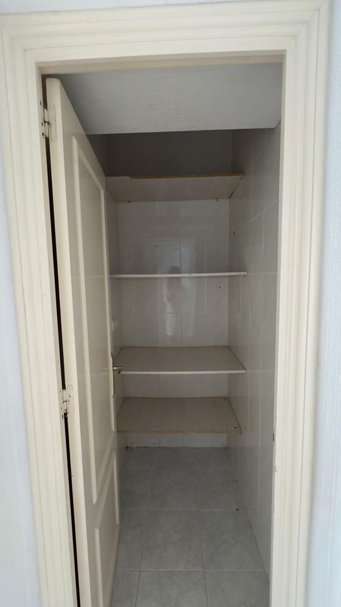 3 bedroom Apartment for sale in Torrevieja - € 128,900 (Ref: 9012277)