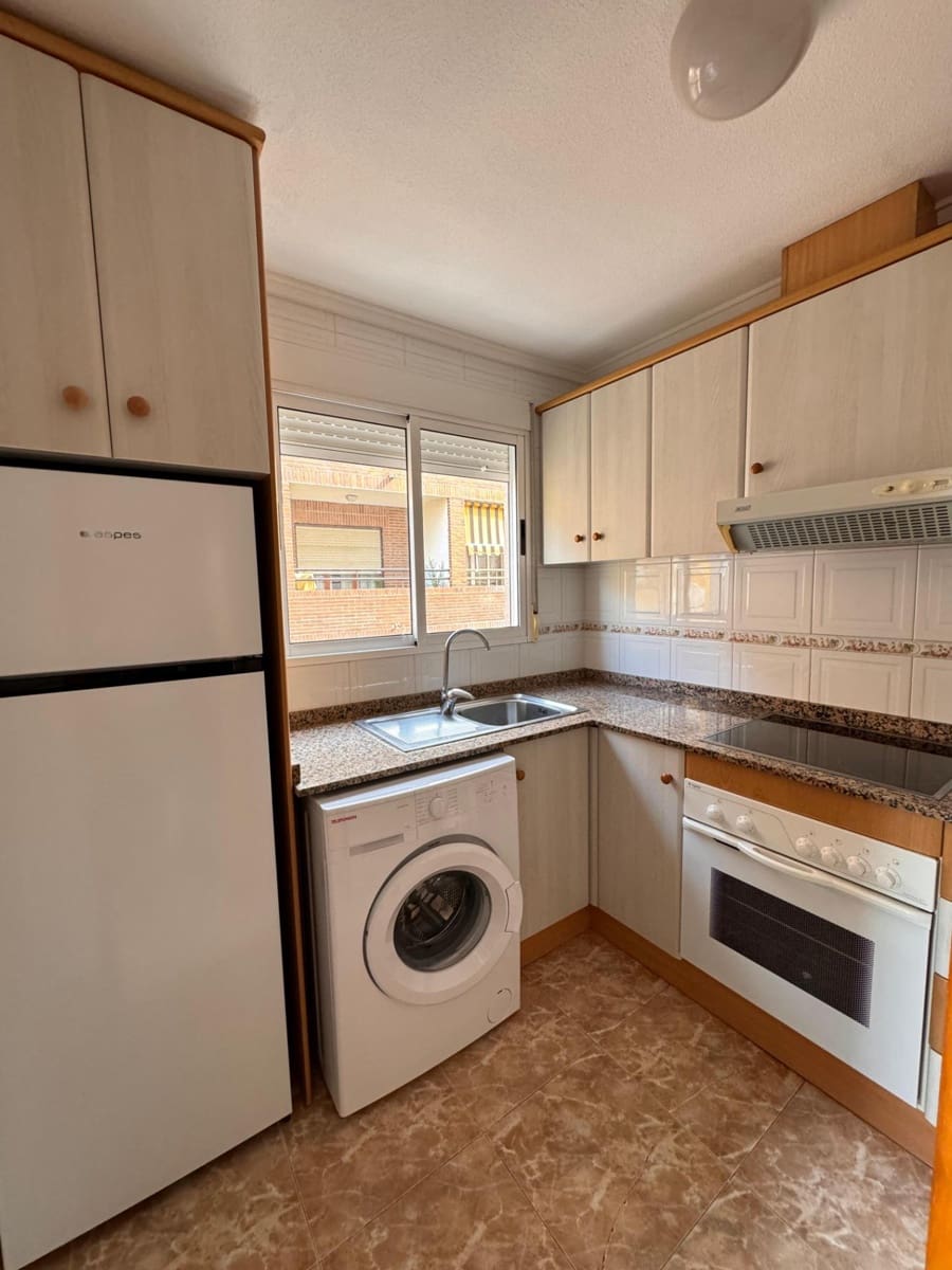 2 makuuhuone Huoneisto myytävänä paikassa Torrevieja - 145 900 € (Ref: 9012278)