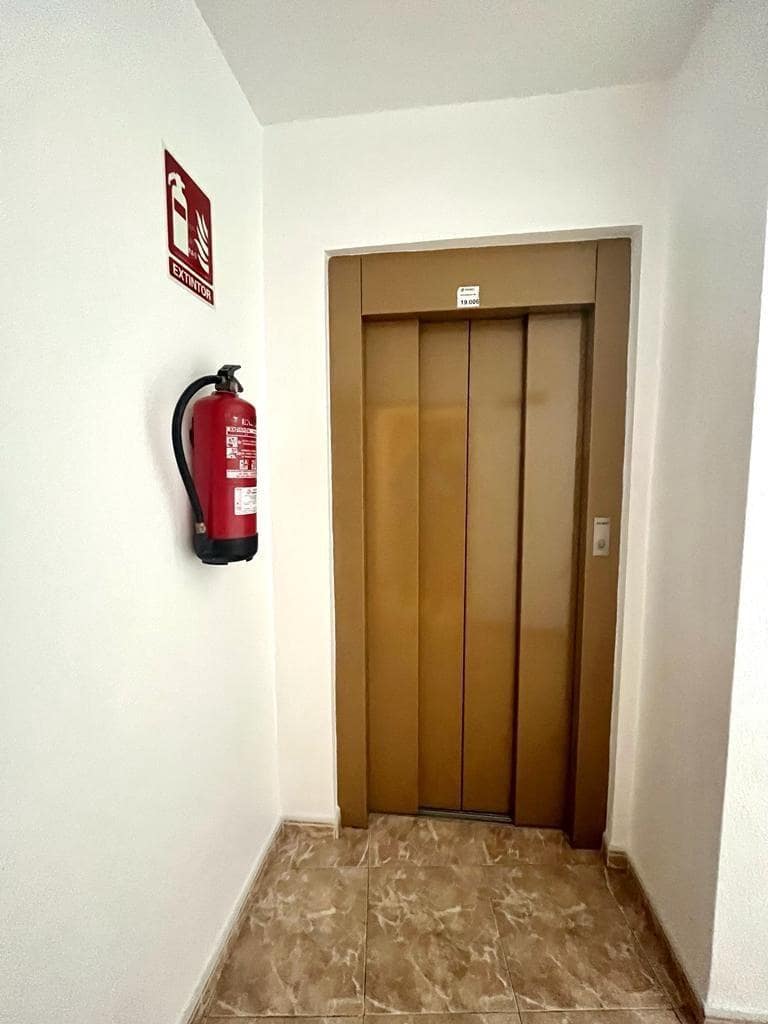 2 makuuhuone Huoneisto myytävänä paikassa Torrevieja - 145 900 € (Ref: 9012278)