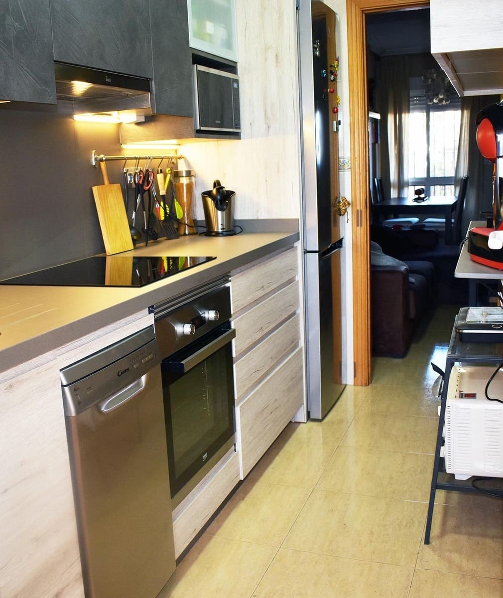 3 quarto Apartamento para venda em Torrevieja com piscina - 219 000 € (Ref: 9012283)