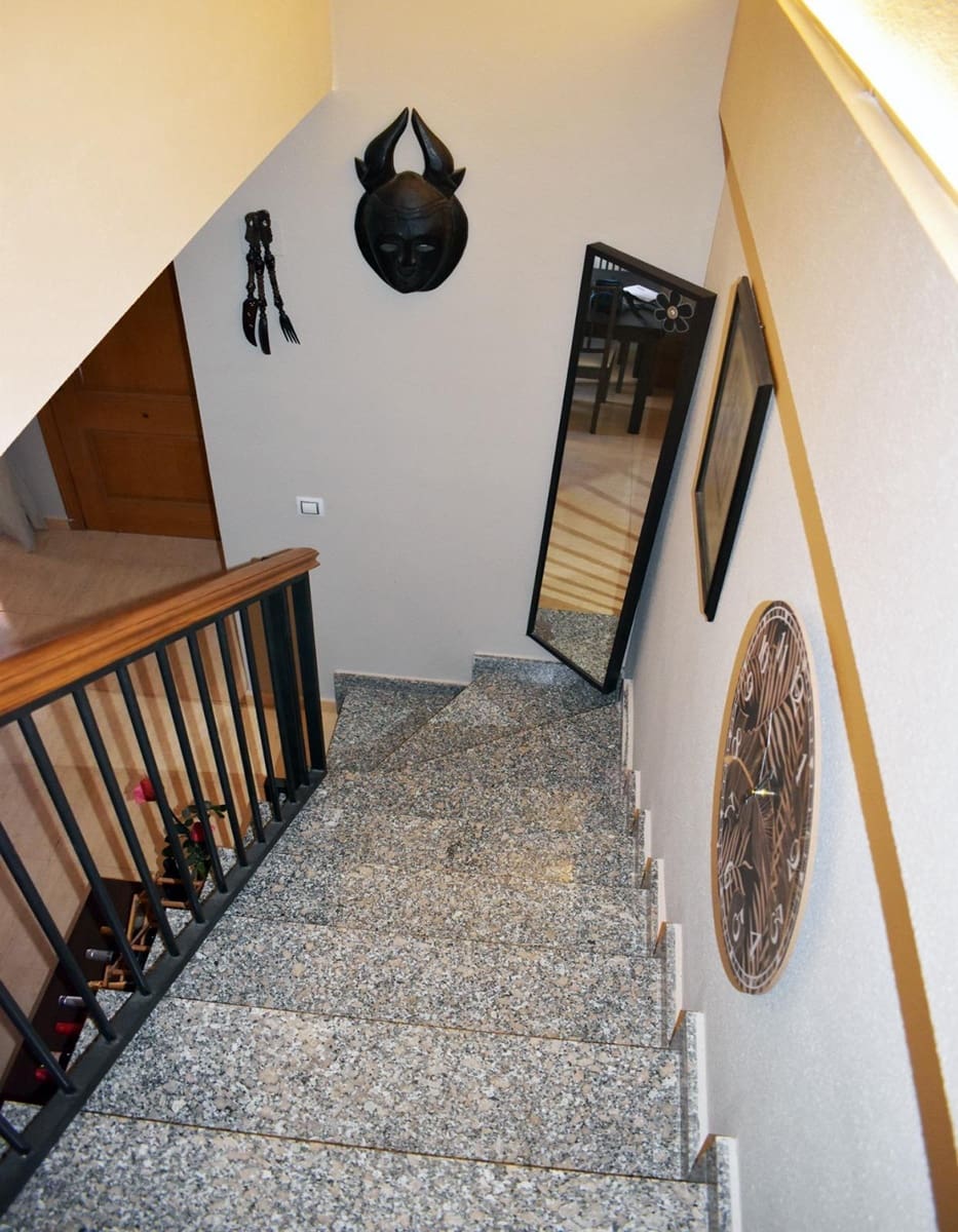 3 quarto Apartamento para venda em Torrevieja com piscina - 219 000 € (Ref: 9012283)