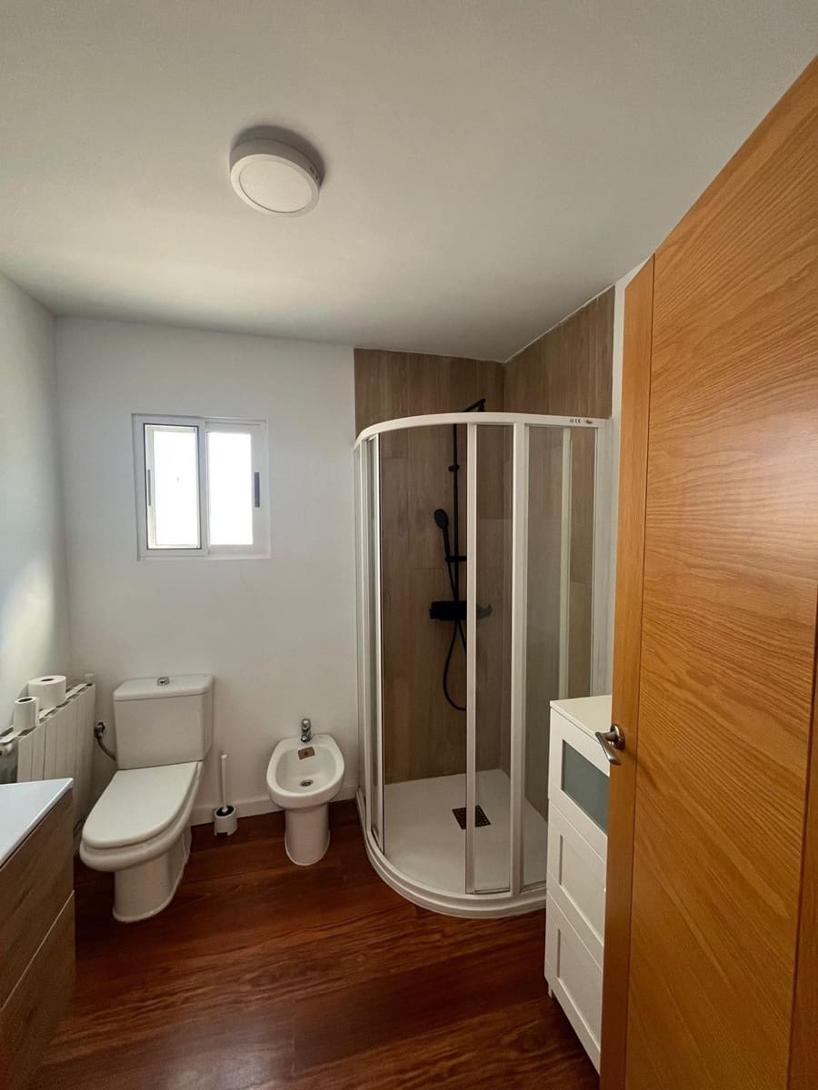 4 soveværelse Semi-Rækkehus til salg i Los Balcones med swimmingpool garage - € 335.000 (Ref: 9012286)