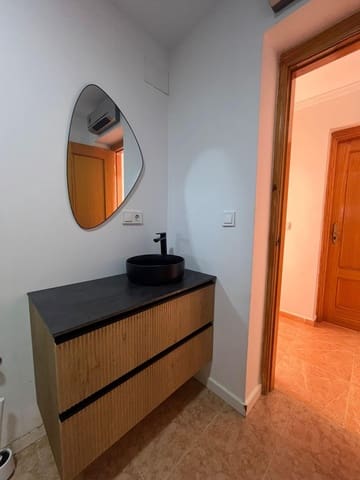 4 slaapkamer Halfvrijstaande villa te koop in Los Balcones met zwembad garage - € 335.000 (Ref: 9012286)