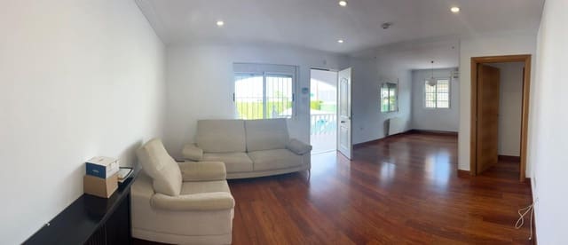 4 slaapkamer Halfvrijstaande villa te koop in Los Balcones met zwembad garage - € 335.000 (Ref: 9012286)