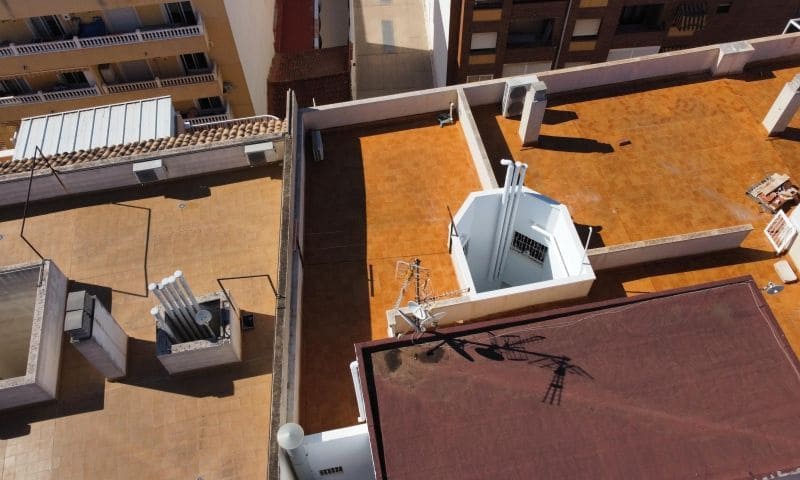 2 soverom Leilighet til salgs i Torrevieja med garasje - € 158 990 (Ref: 9017340)