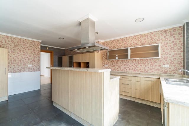 6 sypialnia Willa na sprzedaż w Aguas Nuevas, Torrevieja z basenem garażem - 750 000 € (Ref: 9020731)