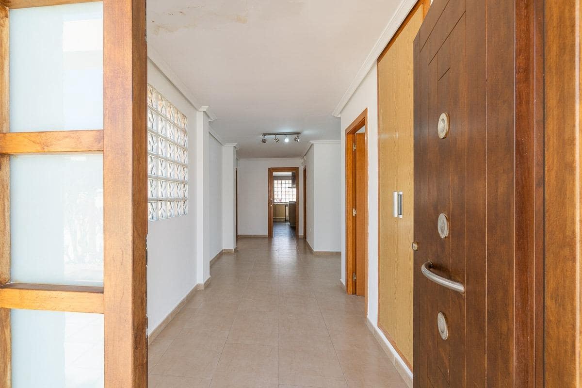 6 soverom Villa til salgs i Aguas Nuevas med svømmebasseng garasje - € 750 000 (Ref: 9020731)