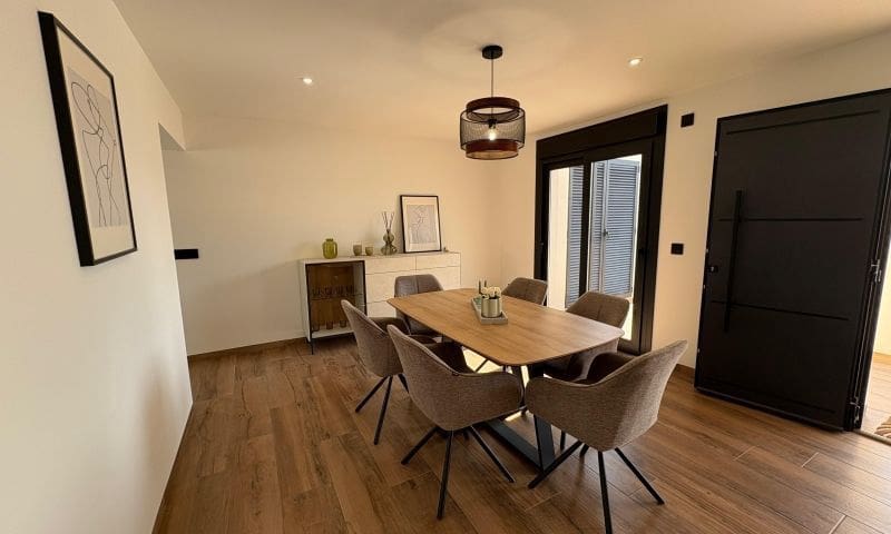 3 soveværelse Villa til salg i Cabo Roig med swimmingpool - € 529.995 (Ref: 9020734)