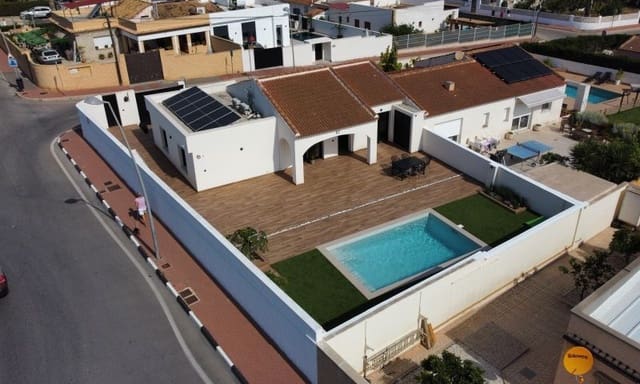 3 makuuhuone Huvila myytävänä paikassa Cabo Roig, Orihuela mukana uima-altaan - 529 995 € (Ref: 9020734)