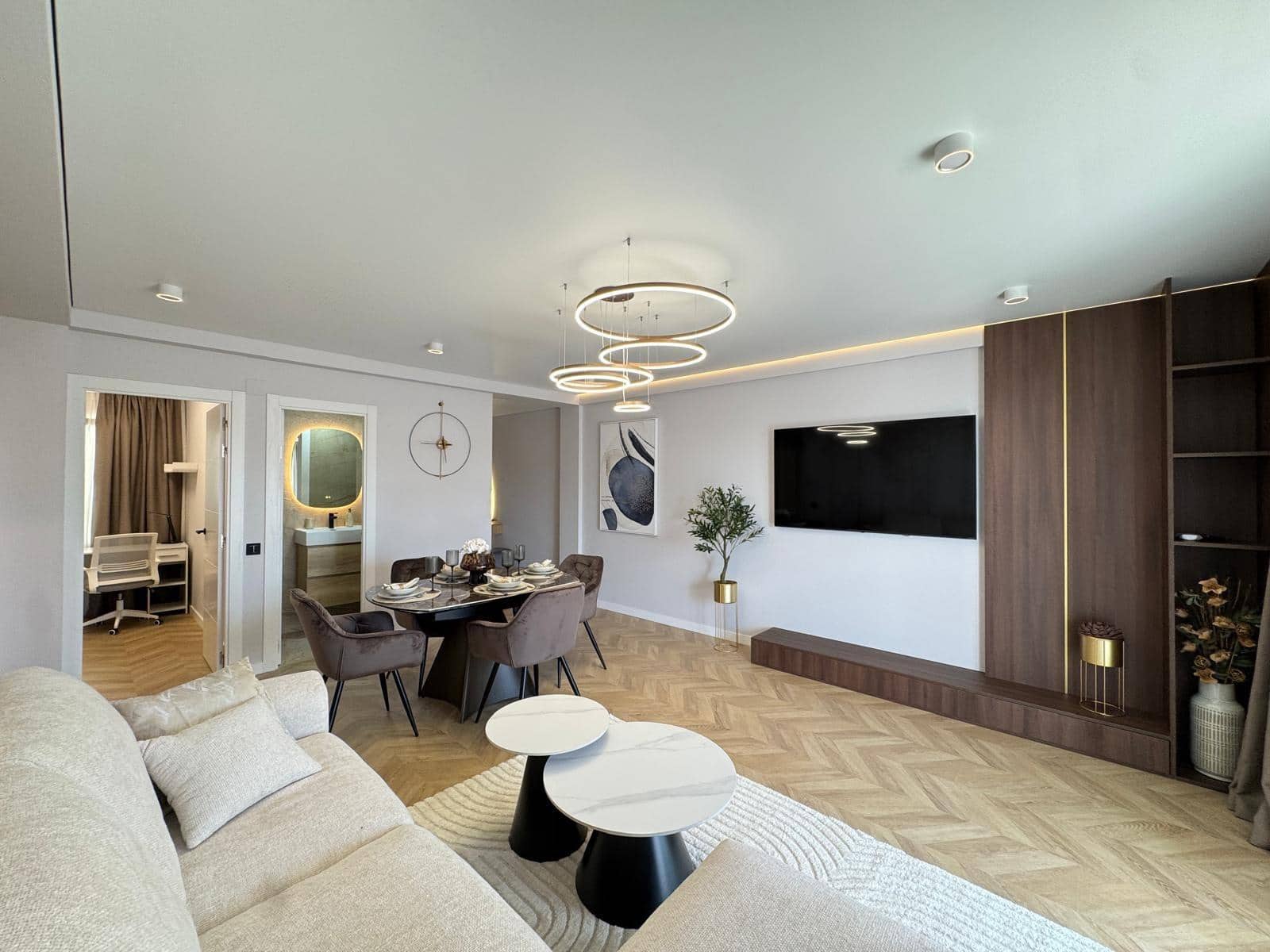 Apartamento de 3 habitaciones en Torrevieja en venta con piscina - 320.000 € (Ref: 9023780)