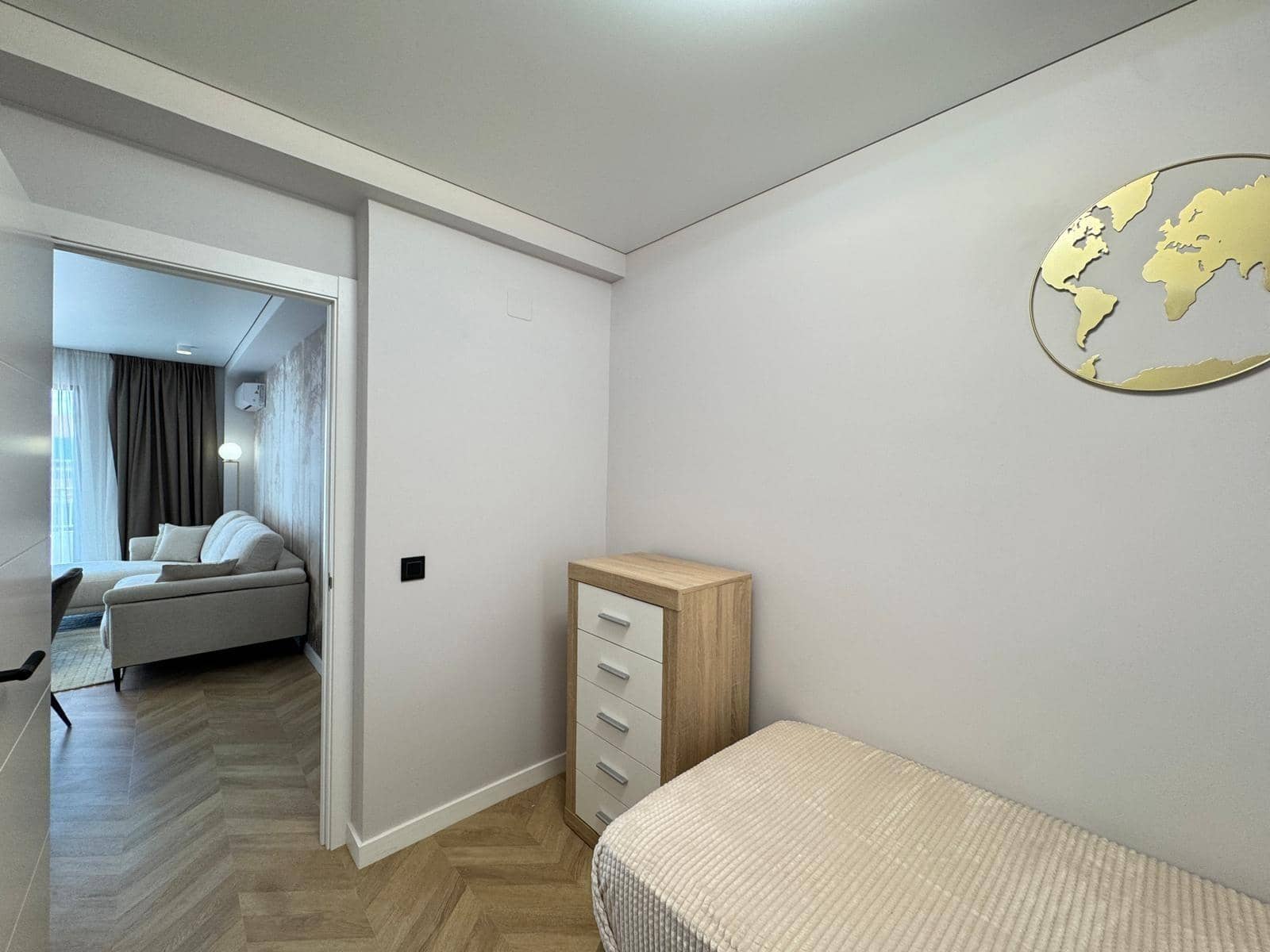 Apartamento de 3 habitaciones en Torrevieja en venta con piscina - 320.000 € (Ref: 9023780)