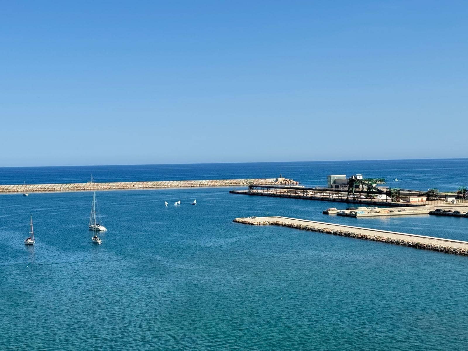 Apartamento de 3 habitaciones en Torrevieja en venta con piscina - 320.000 € (Ref: 9023780)