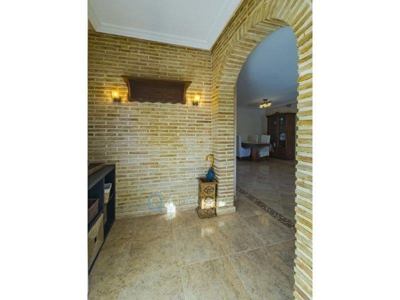 3 quarto Moradia em Banda para venda em Aguas Nuevas com piscina garagem - 400 000 € (Ref: 9025352)