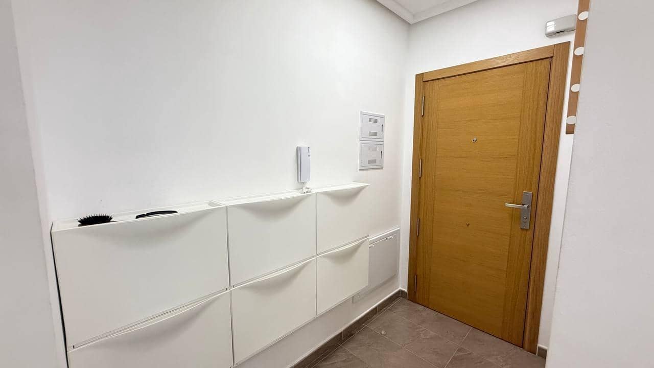 1 soverom Leilighet til salgs i Torrevieja - € 149 900 (Ref: 9035946)