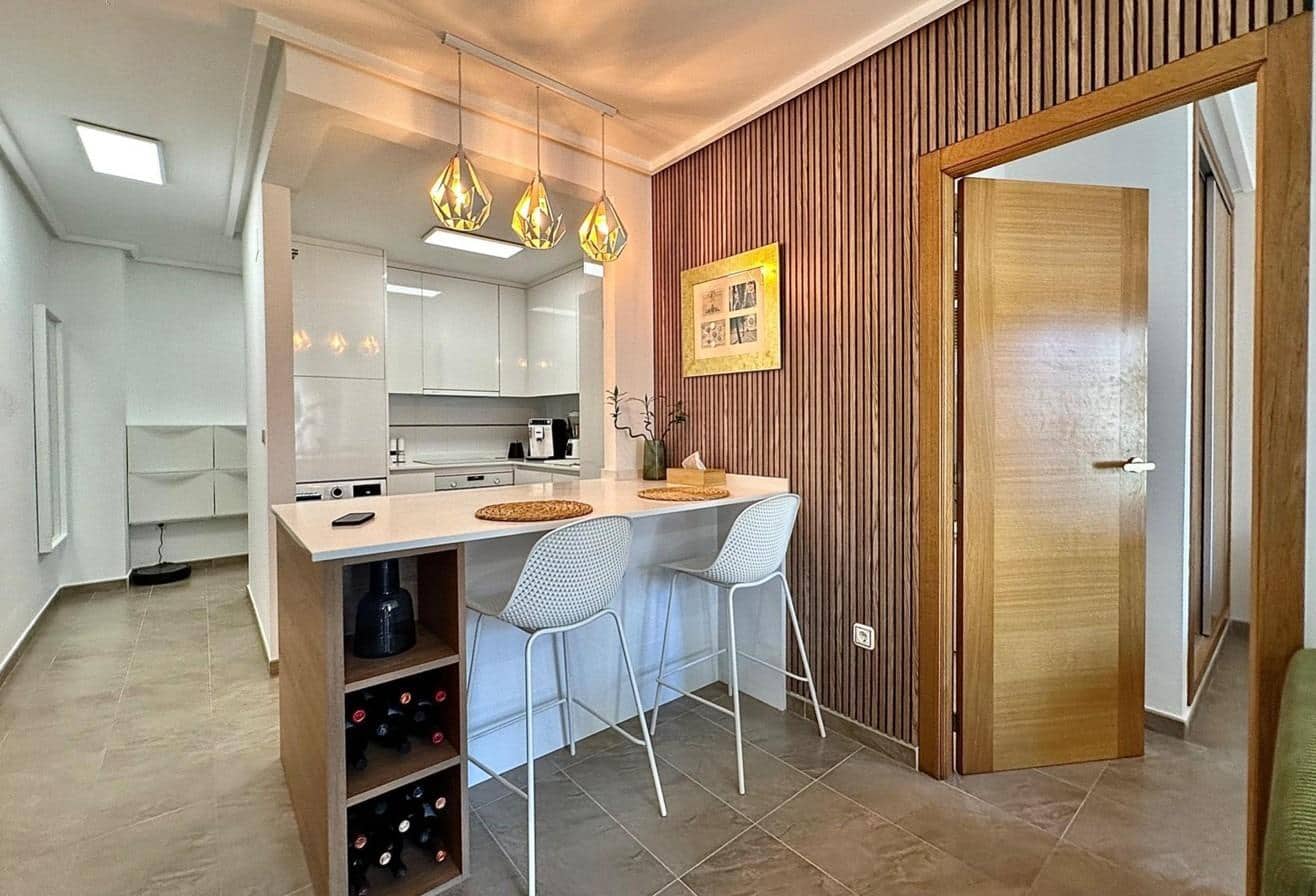 1 soverom Leilighet til salgs i Torrevieja - € 149 900 (Ref: 9035946)