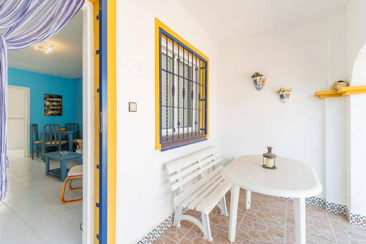 2 soveværelse Bungalow til salg i La Florida med swimmingpool - € 149.900 (Ref: 9037952)