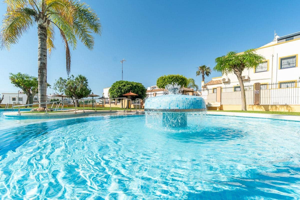 2 soveværelse Bungalow til salg i La Florida med swimmingpool - € 149.900 (Ref: 9037952)