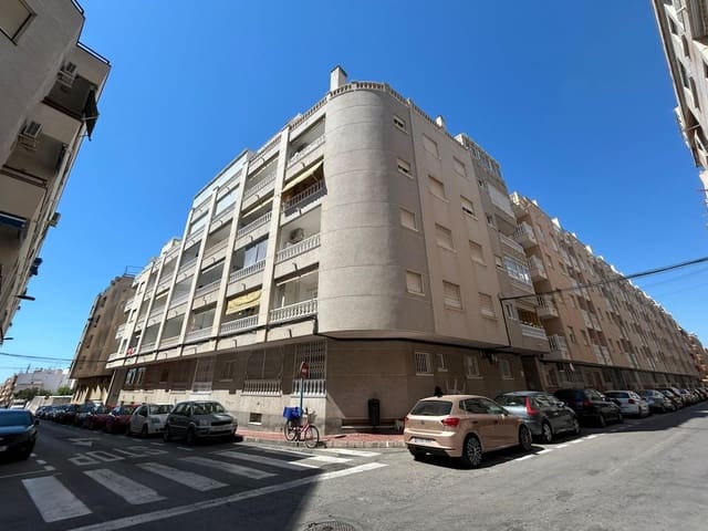 Apartamento de 2 habitaciones en Playa del Cura, Torrevieja en venta - 157.900 € (Ref: 9057791)