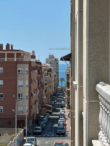 Apartamento de 2 habitaciones en Playa del Cura, Torrevieja en venta - 157.900 € (Ref: 9057791)
