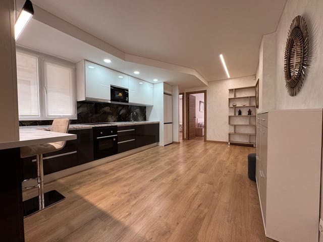 3 makuuhuone Huoneisto myytävänä paikassa Playa del Cura, Torrevieja - 280 000 € (Ref: 9059619)