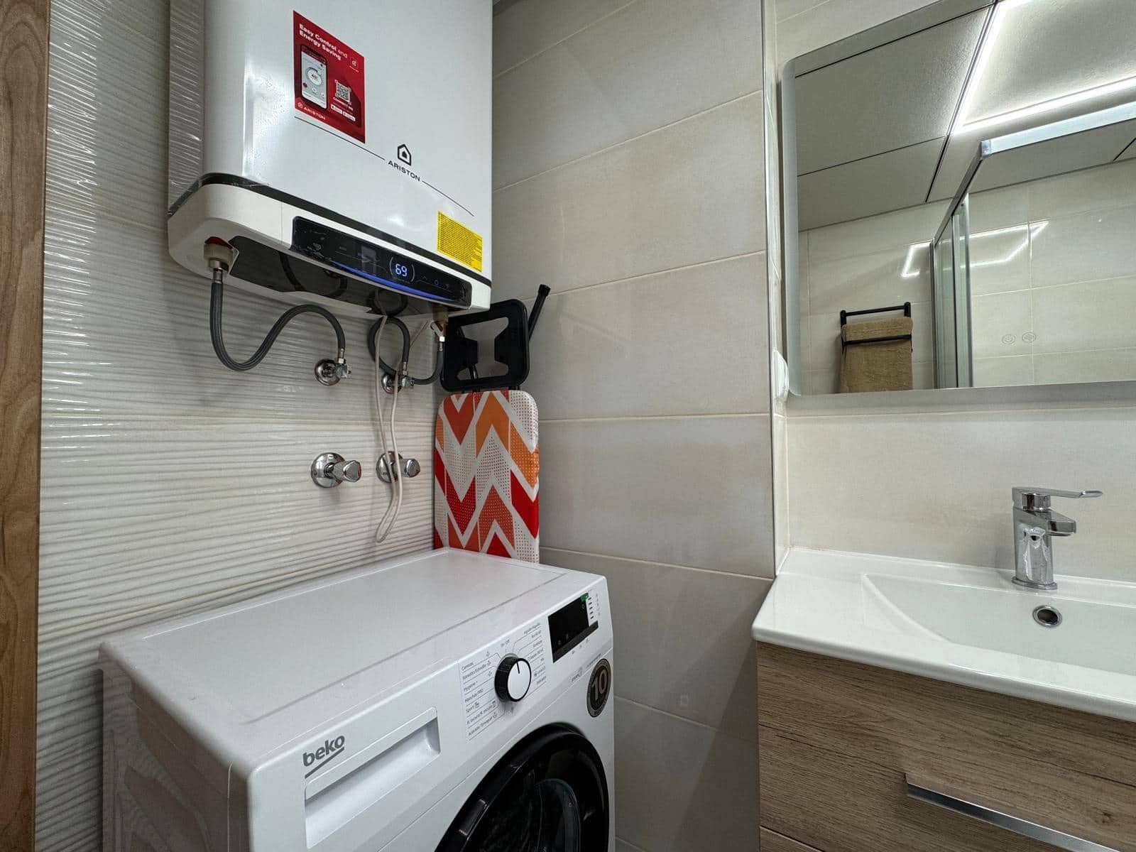 3 makuuhuone Huoneisto myytävänä paikassa Torrevieja - 280 000 € (Ref: 9059619)