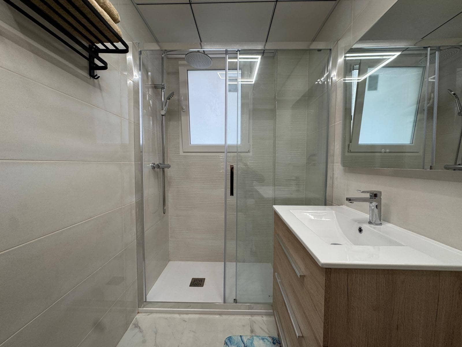 3 makuuhuone Huoneisto myytävänä paikassa Torrevieja - 280 000 € (Ref: 9059619)