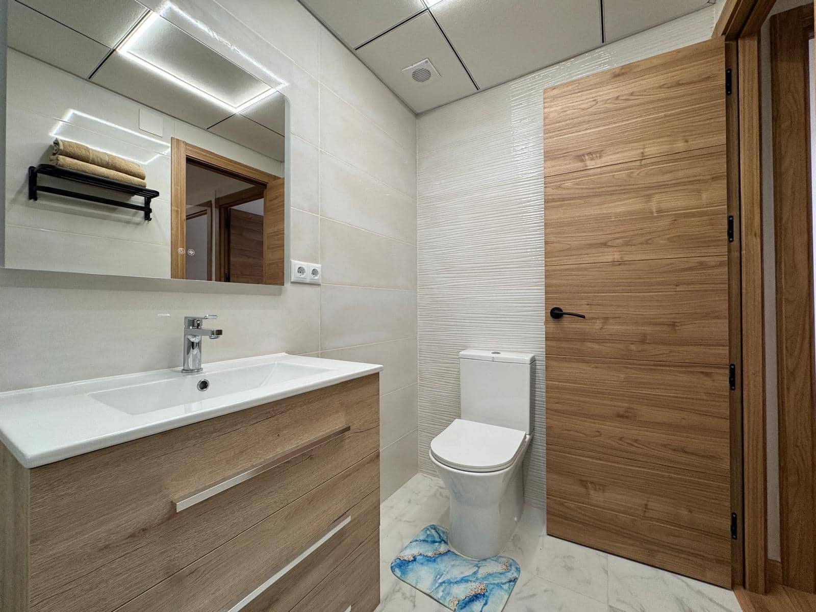 3 makuuhuone Huoneisto myytävänä paikassa Torrevieja - 280 000 € (Ref: 9059619)