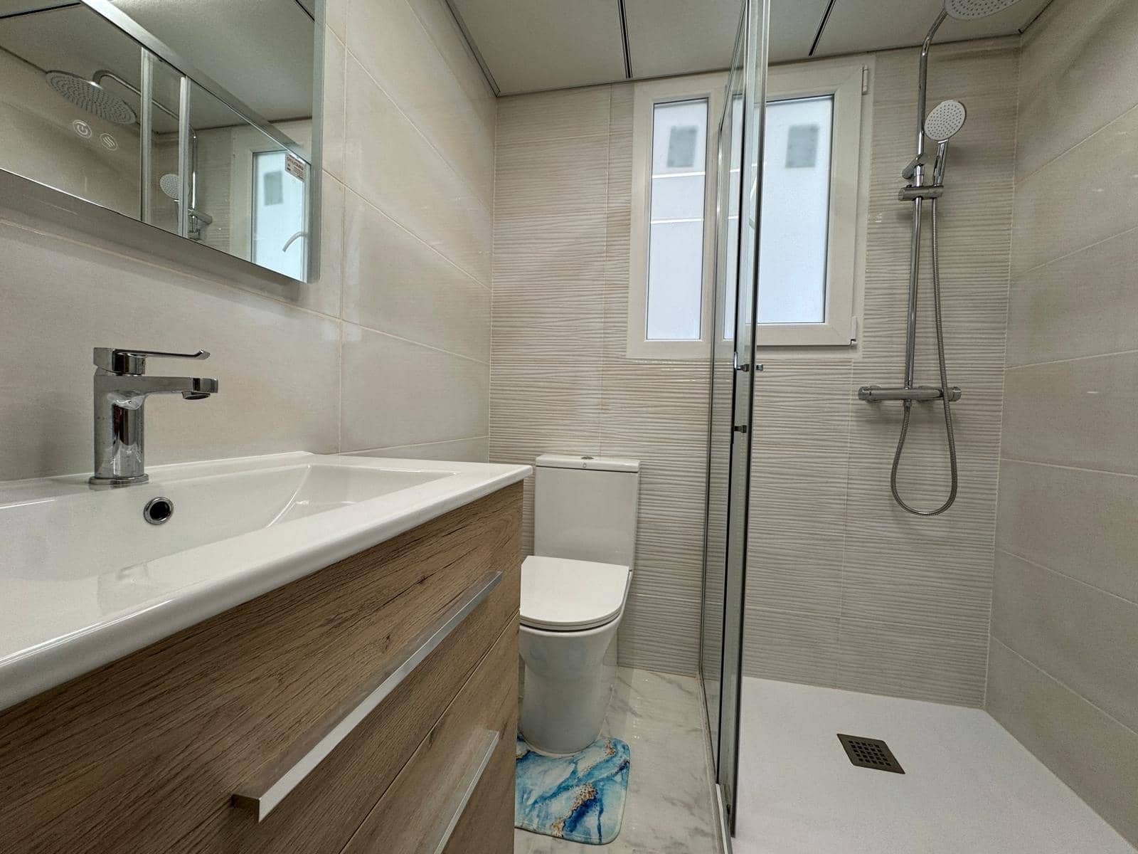 3 makuuhuone Huoneisto myytävänä paikassa Torrevieja - 280 000 € (Ref: 9059619)