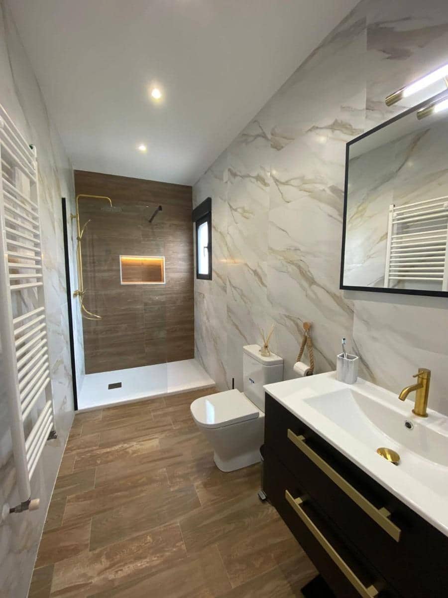 3 bedroom Villa for sale in Villamartin with pool - € 619,000 (Ref: 9059620)