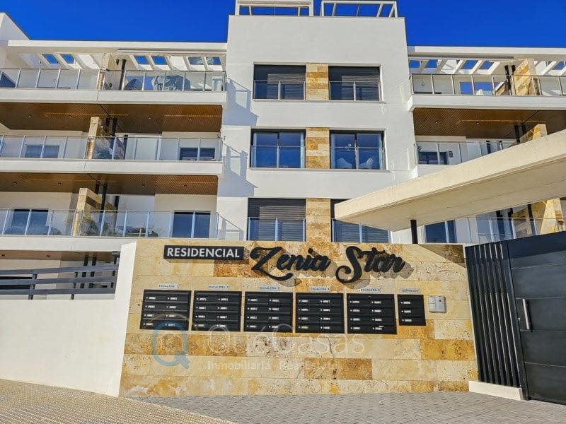 2 sypialnia Apartament na sprzedaż w Orihuela z basenem - 375 000 € (Ref: 9075830)