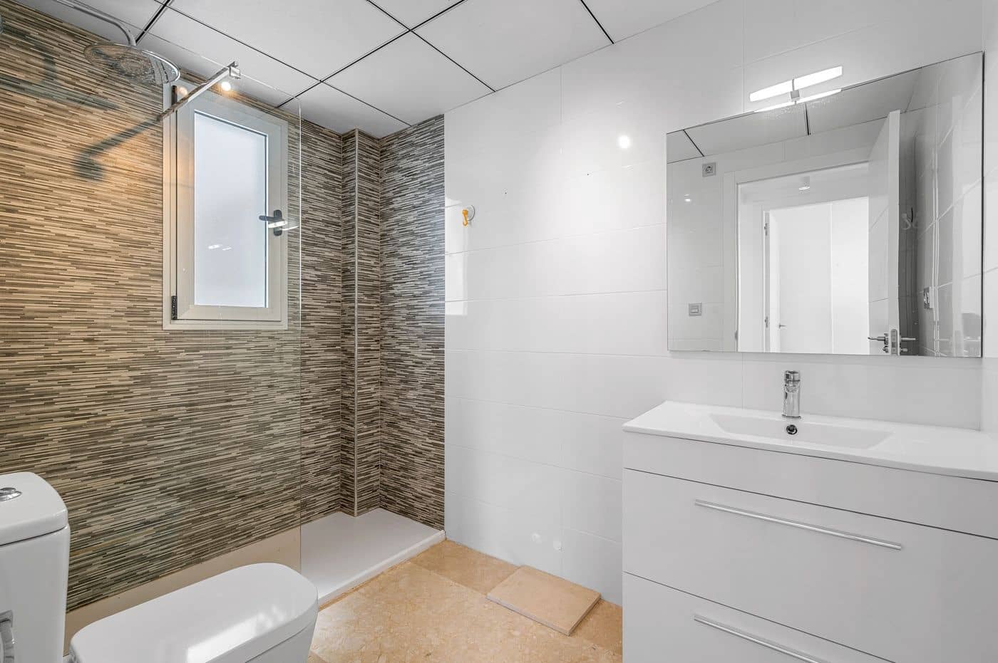 2 Zimmer Apartment zu verkaufen in Orihuela Costa mit Pool Garage - 174.900 € (Ref: 9076312)