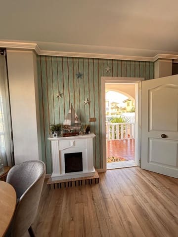 Chalet de 2 habitaciones en Lomas de Cabo Roig - Los Dolses, Orihuela en venta con piscina - 285.000 € (Ref: 9076314)