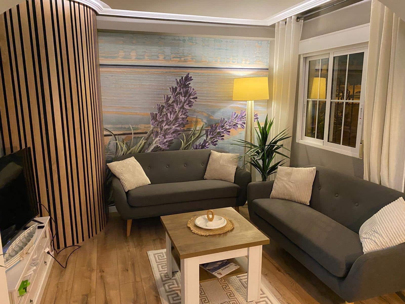 Chalet de 2 habitaciones en Orihuela Costa en venta con piscina - 285.000 € (Ref: 9076314)