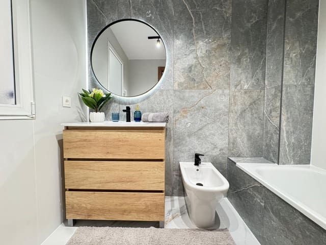 4 makuuhuone Huoneisto myytävänä paikassa Centro, Torrevieja - 247 000 € (Ref: 9096157)