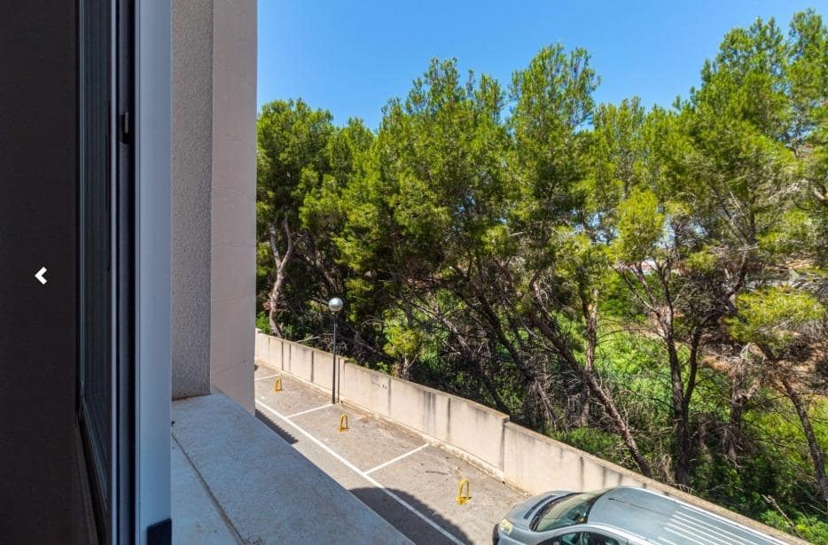 2 bedroom Apartment for sale in Orihuela Costa with pool - € 135,000 (Ref: 9096579)