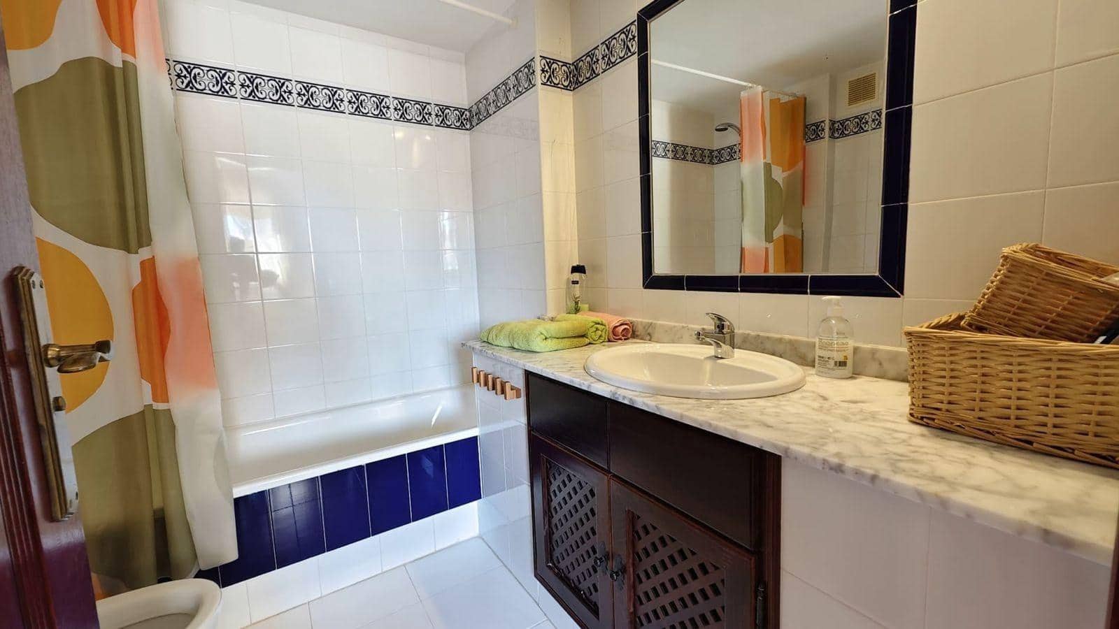 2 soveværelse Lejlighed til salg i Torrevieja med swimmingpool - € 199.900 (Ref: 9104810)