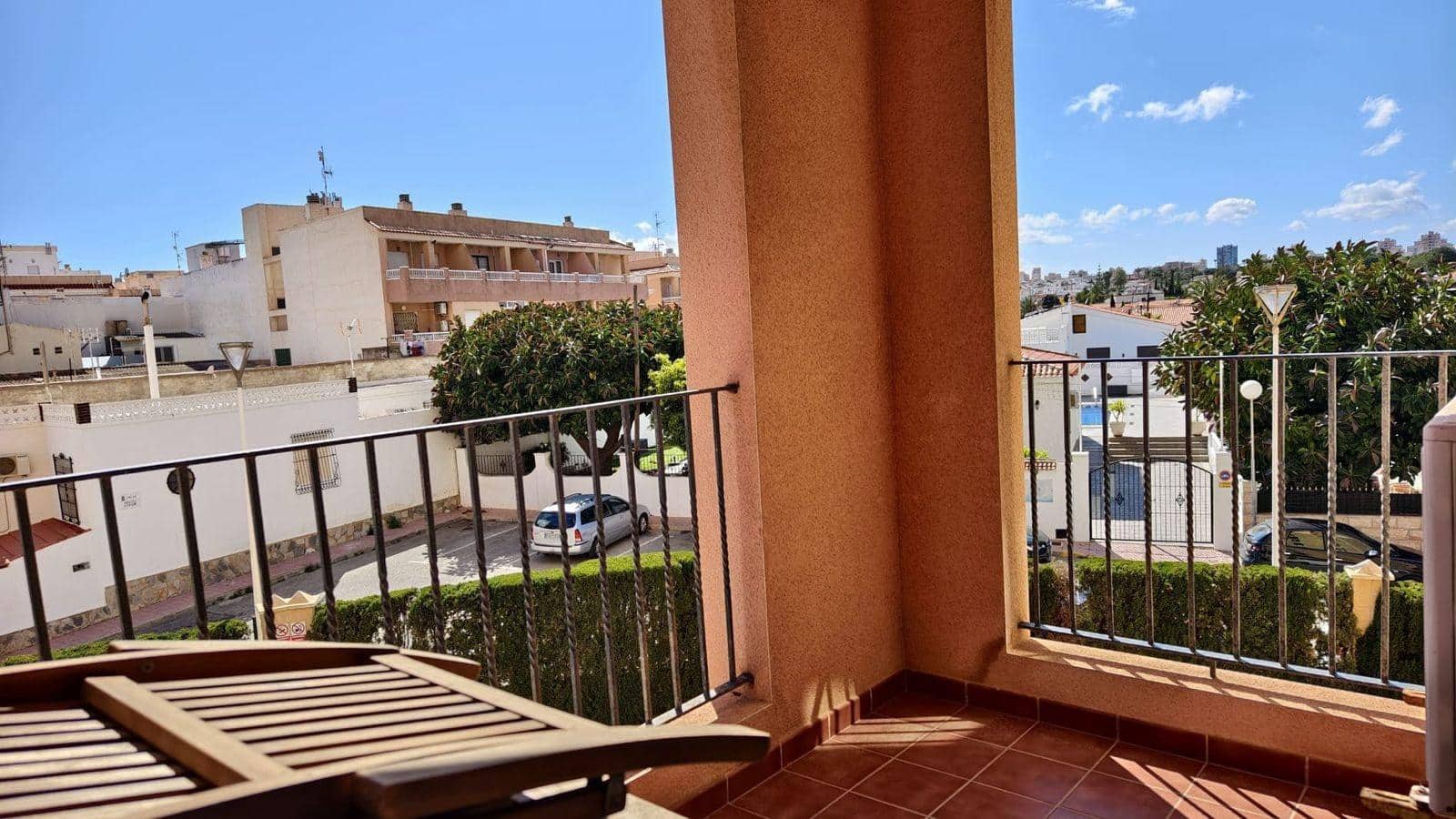 2 soveværelse Lejlighed til salg i Torrevieja med swimmingpool - € 199.900 (Ref: 9104810)