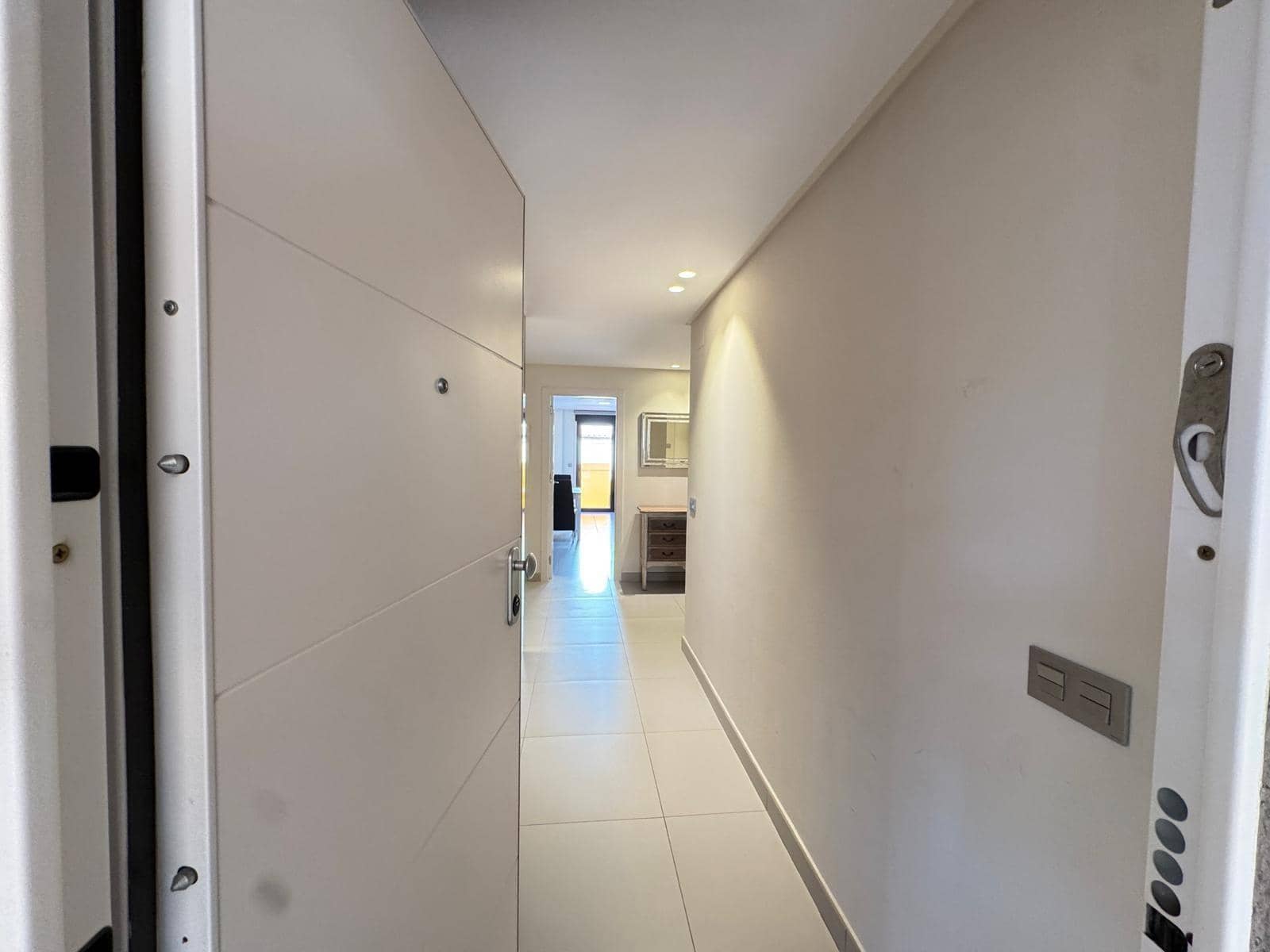 3 slaapkamer Appartement te koop in Torrevieja met zwembad - € 399.000 (Ref: 9104818)