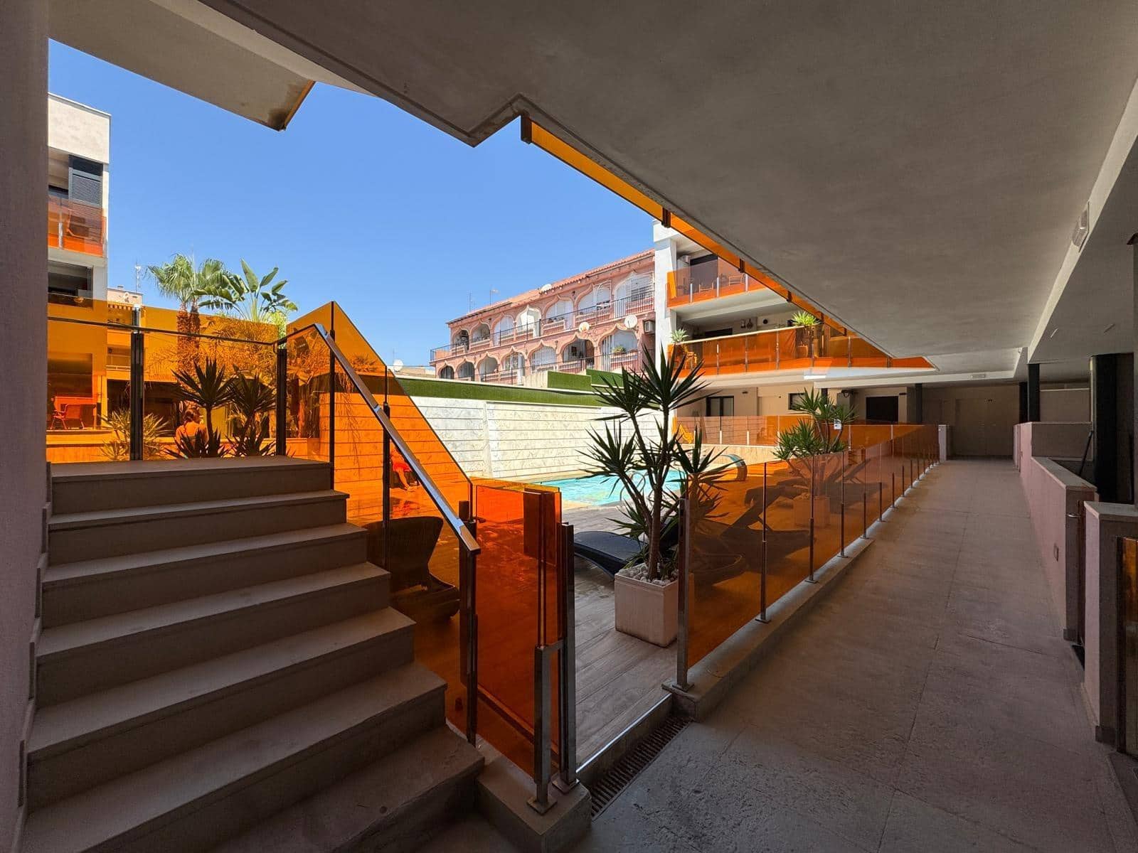 3 slaapkamer Appartement te koop in Torrevieja met zwembad - € 399.000 (Ref: 9104818)