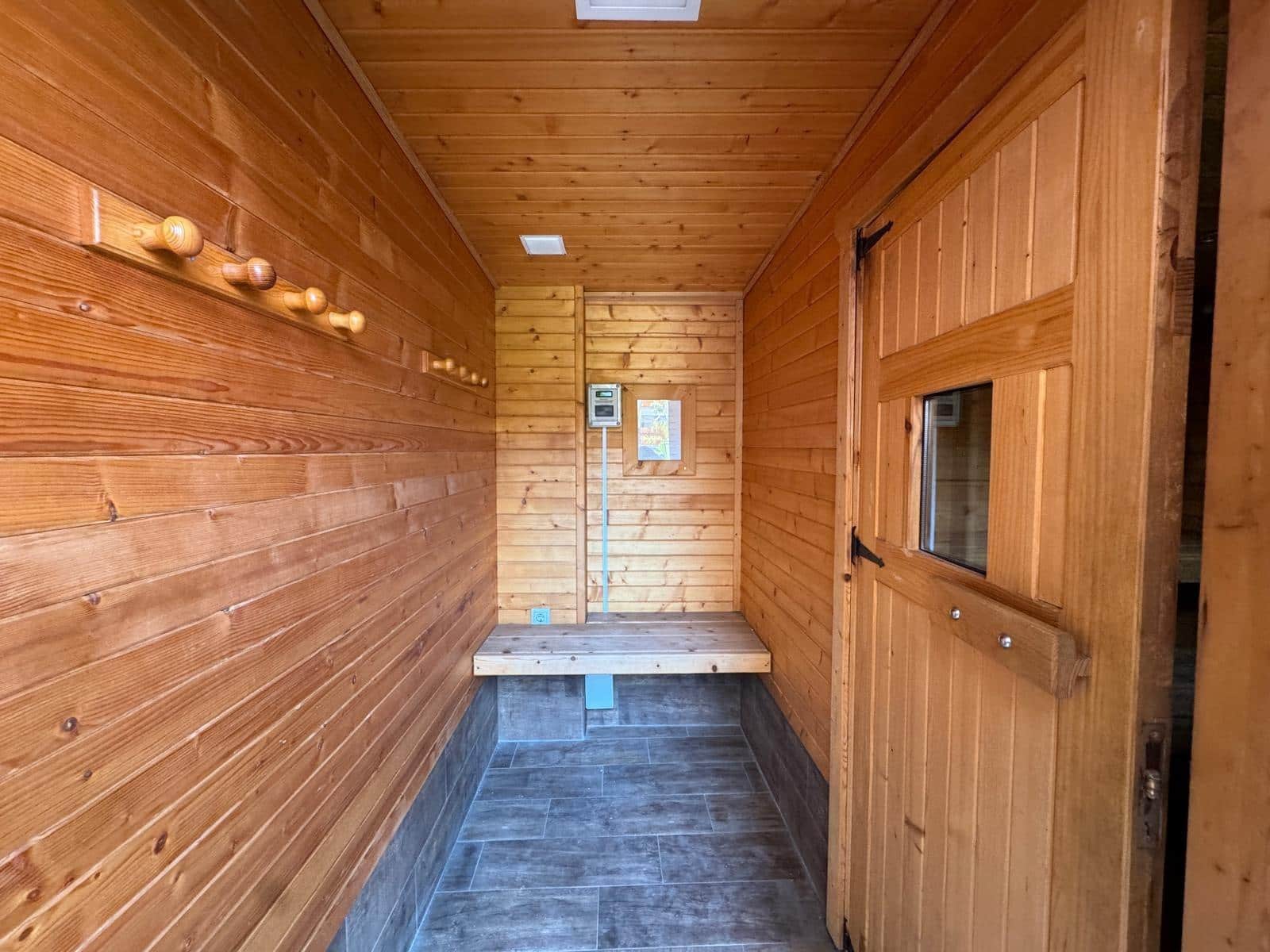 3 slaapkamer Appartement te koop in Torrevieja met zwembad - € 399.000 (Ref: 9104818)